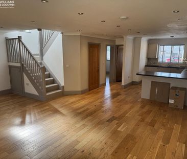 5 bedroom detached house to rent - Photo 1