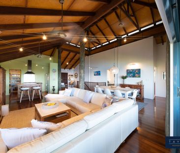 1 Passage Avenue, Shute Harbour QLD 4802 - House For Rent | Domain - Photo 4