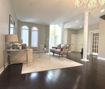 For Lease - 157 Farmstead Road, Richmond Hill, Ontario - Photo 3