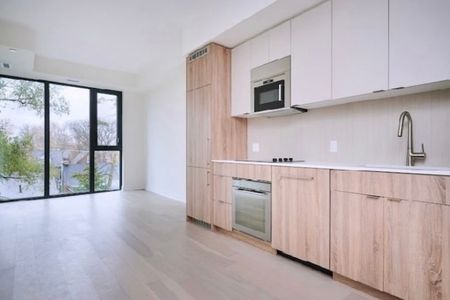 For Lease - 840 ST CLAIR Avenue Unit# 605, Toronto, Ontario - Photo 2