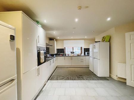 1 bedroom property to rent - Photo 2