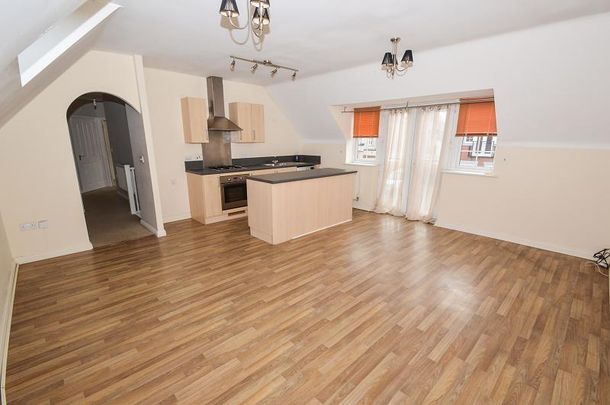 2 bedroom flat to rent - Photo 1