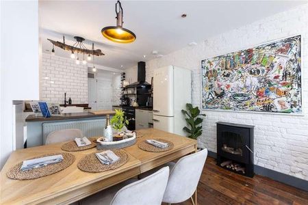 Rotherwood Road, London, SW15 - Photo 2