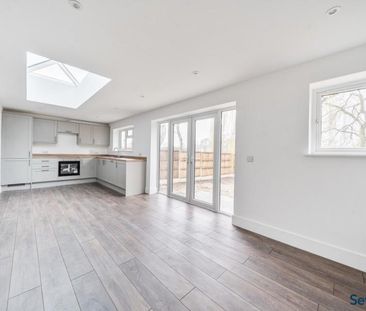 3 bedroom semi-detached house to rent - Photo 5