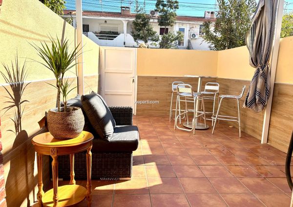Villa in Torrevieja, urbanizacion, for rent