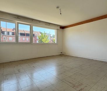 Location Appartement 3 pièces 70m² DOUAI 59500 - Photo 5