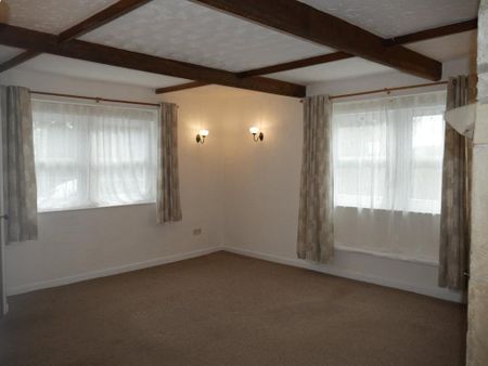 2 bedroom terraced house to rent - Photo 5