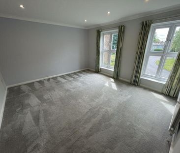 4 bedroom terraced house to rent - Photo 4