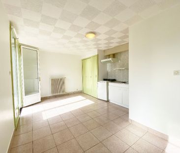 Location Appartement 1 pièce 20m² - Photo 1