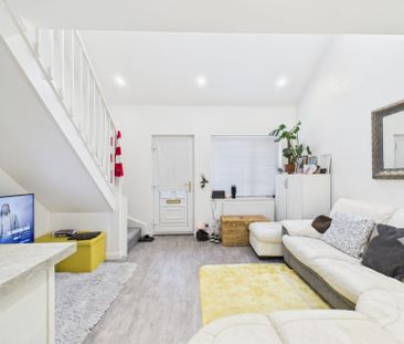 Datchet, Slough, Berkshire,SL3 - Photo 4