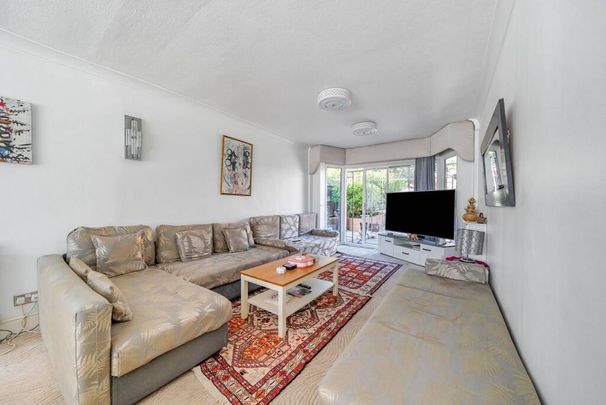 3 bedroom house to rent - Photo 1