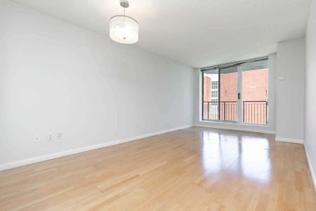 For Lease - 18 Wanless Avenue Unit# 314, Toronto, Ontario - Photo 4