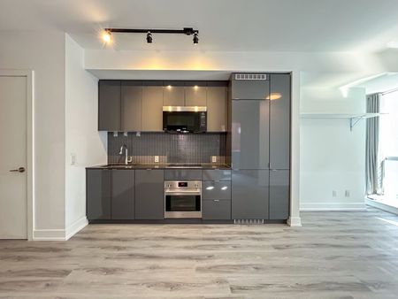 For Lease - 7 Grenville Street Unit# 511, Toronto, Ontario - Photo 2