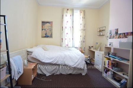 Student Accommodation Leeds - Photo 5