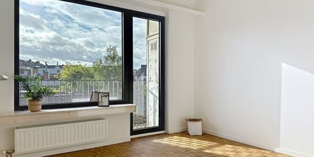 Appartement te huur in Aartselaar voor € 1.250 met 2 slaapkamers - Photo 5