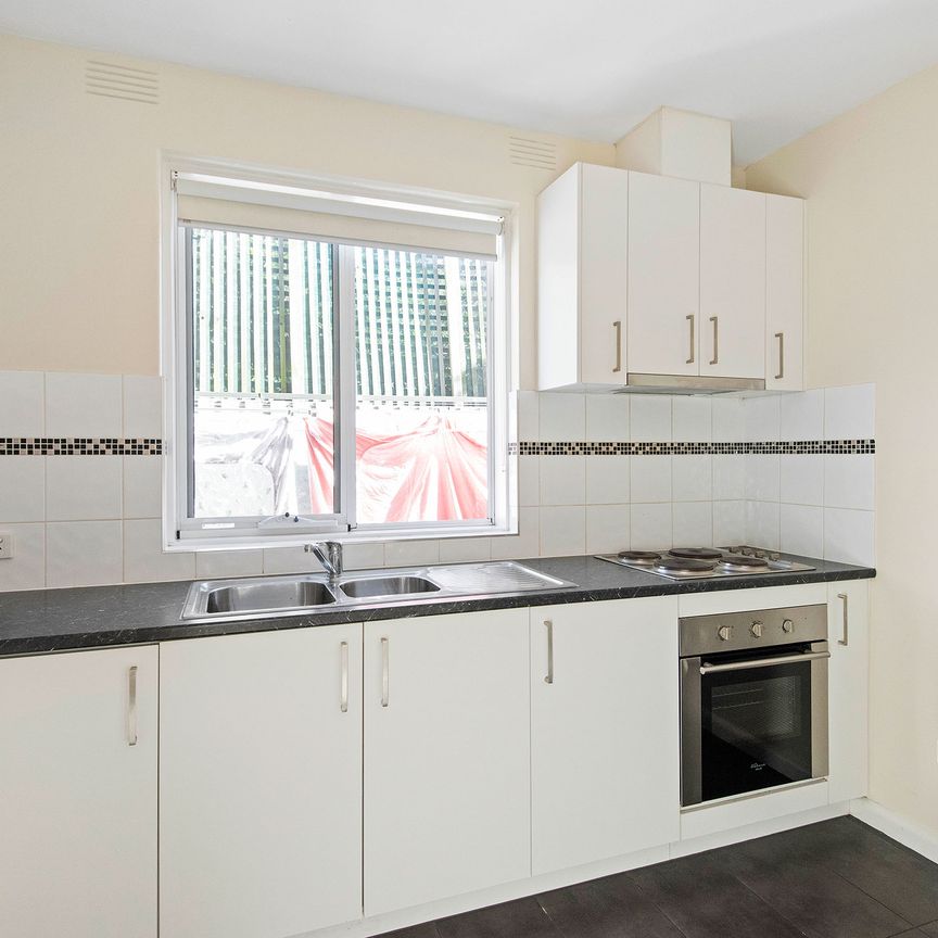 3/4 Lambert Grove, St Kilda East VIC 3183 - Apartment For Rent | Domain - Photo 1