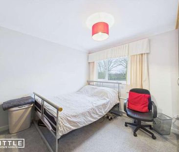 Spinney Green, Eccleston, WA10 - Photo 5