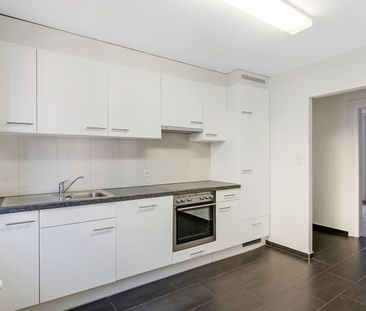 Neuwertige 2.5 ZW in Saint-Gall zu vermieten - Photo 4