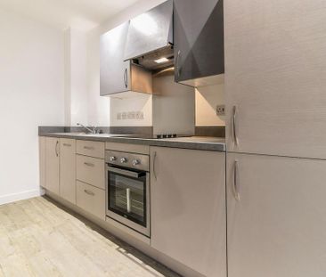 Studio to rent - Photo 2