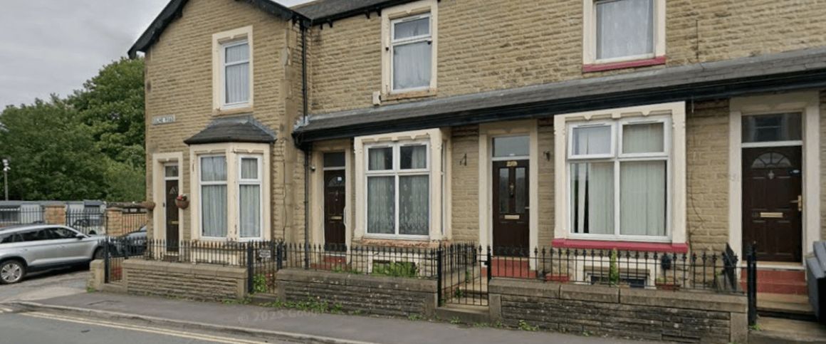135 Colne Road, Brierfield, , UK - Photo 1