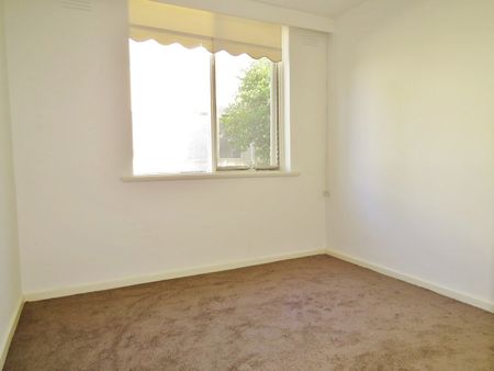 When space and location is what you need! - Photo 3