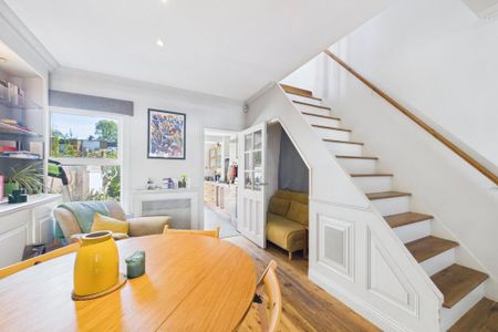 3 bedroom terraced house to rent - Photo 3