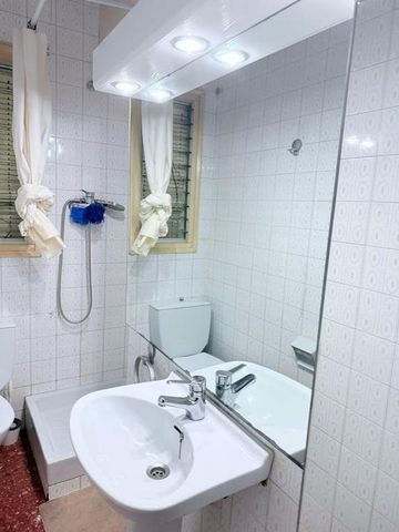 Carrer de Berlín, Barcelona, Catalonia 08029 - Photo 3