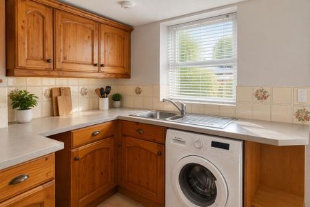 2 bedroom flat to rent - Photo 3