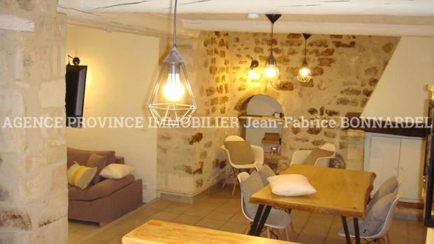 Location Appartement 4 pièces 85m² ST RESTITUT 26130 - Photo 1