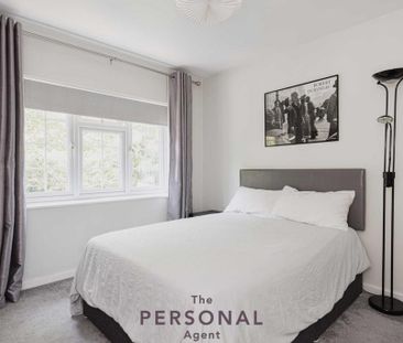2 bedroom maisonette to rent - Photo 2