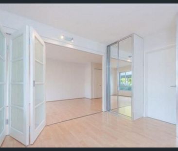 Comfort Meets Convenience - Photo 2