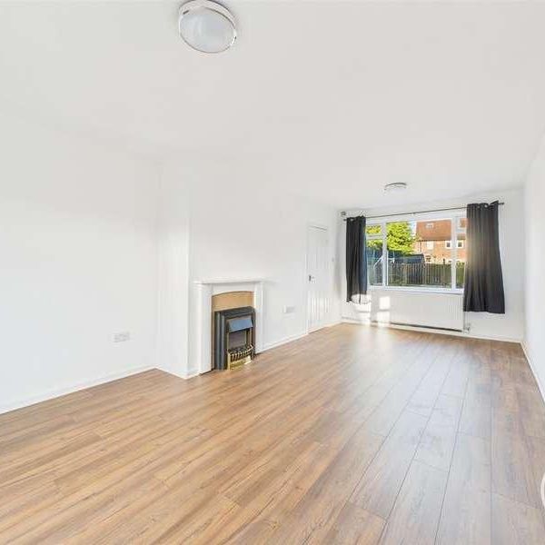 Barwick Road, Leeds, LS15 - Photo 1