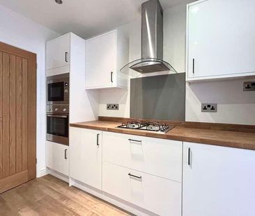 Salisbury Road, Reading, Berkshire, RG30 - Photo 4