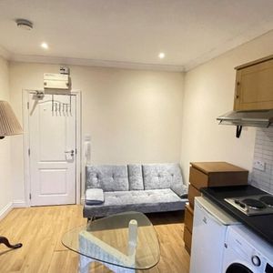 Abbey Road, LONDON - Photo 2