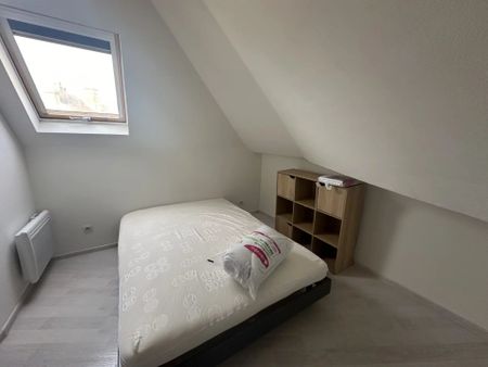 Location Appartement 2 pièces 17 m2 à Saint-Quentin - Photo 2