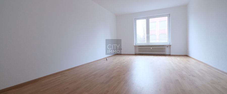 Neu sanierte Single-Wohnung mit Parkett und Pantry-Küche - Photo 1