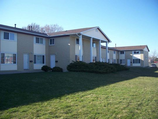 Two Bedroom Townhouse - Photo 1
