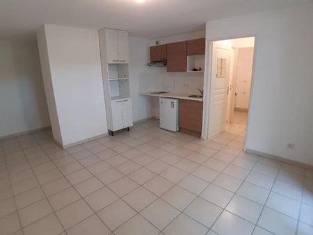 APPARTEMENT T2 40M - Photo 5