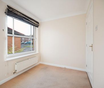 4 bedroom detached house to rent - Photo 4