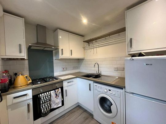 1 bedroom apartment to rent - Photo 1