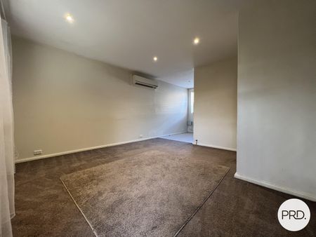 13/25 Macquoid Street, Queanbeyan East NSW 2620 - Apartment For Rent | Domain - Photo 5