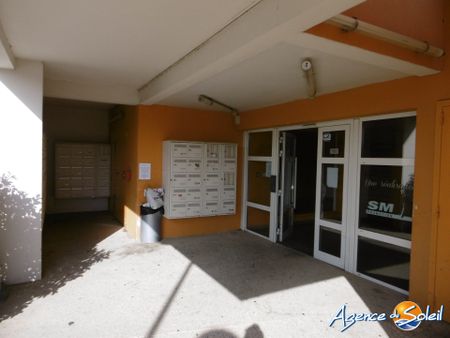 Location Appartement 1 pièce 25m² NARBONNE 11100 - Photo 5