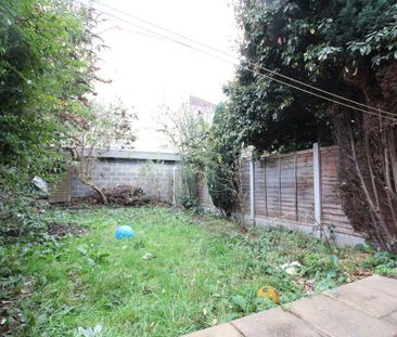 2 bedroom ground floor flat to rent - Photo 6