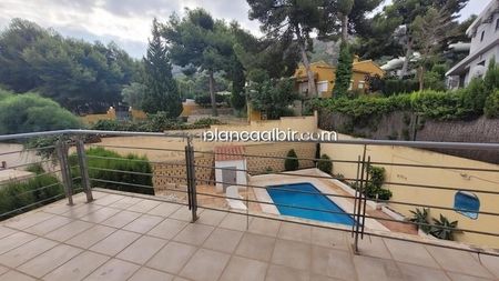 VILLA TO RENT LONG TERM IN ALBIR - Photo 2