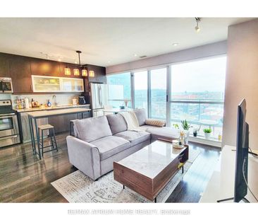 Vibe at Liberty Village Lofts , #904 - Photo 3