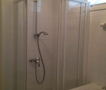 Location Appartement 1 pièce 34m² - Photo 2