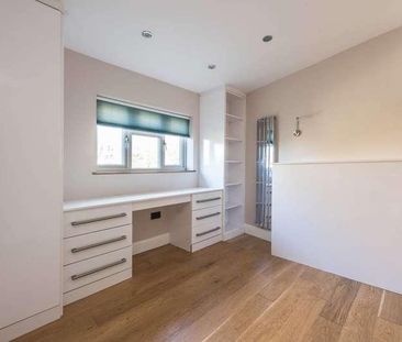 Moat Crescent, Finchley, N3 - Photo 3