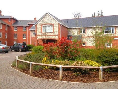 2 bedroom flat to rent - Photo 4