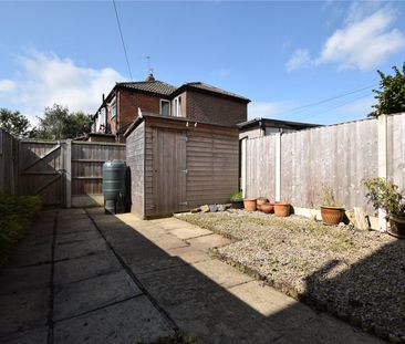 49, Springfield Avenue, Morley, Leeds, West Yorkshire, LS27 9PP - Photo 6