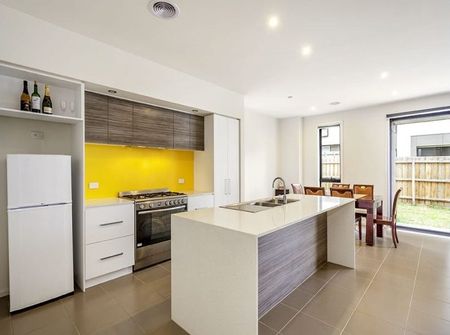 7 Berry Yung Avenue, Burwood - Photo 4